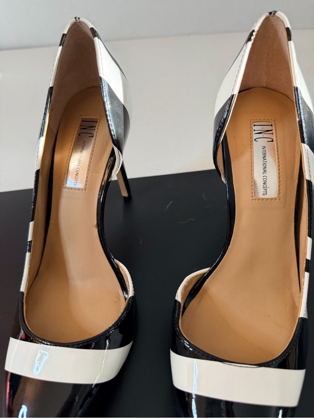 INC International Concepts Black/White Striped Pointed Toe Stiletto Pumps 7.5M - Picture 7 of 14